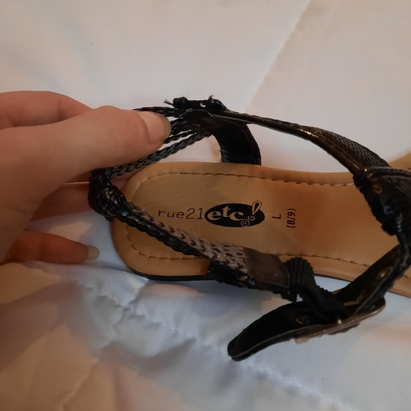 ❤ Rue21 sandals size 8/9 - Picture 2 of 5